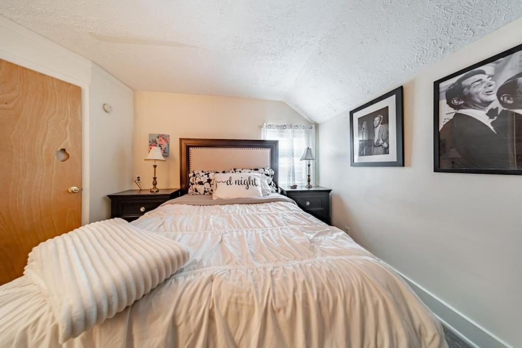 Cottage In The Falls, 2 B, 2 Bath, Fireplace Cuyahoga Falls Exterior foto